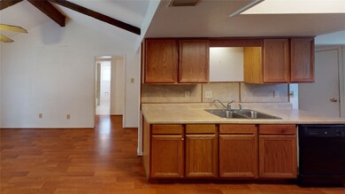 1118 Castolan Dr, Houston, TX 77038 - photo 5