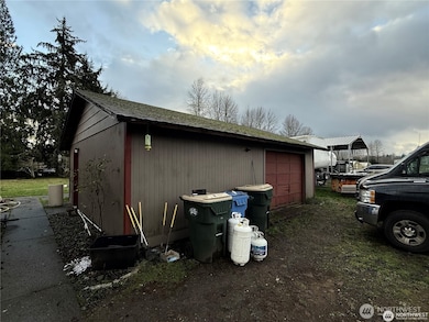 2nd garage or shop 20 x 30