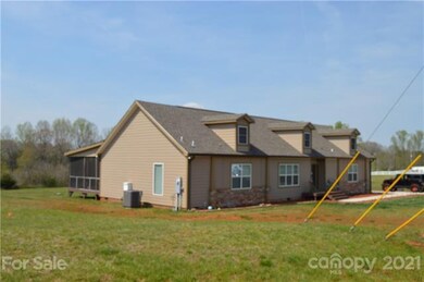 1376 Maple Lee Ct, Crouse, NC 28033 - photo 3