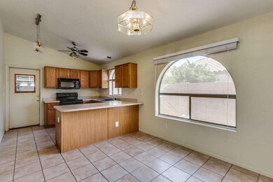 Kitchen and Casual Dining