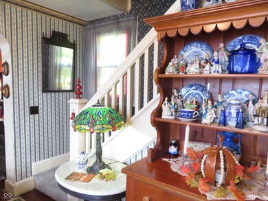 910 E 2nd St, Madison, IN 47250 - photo 6