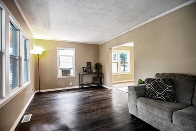 157 S Shore Dr, Elkhart, IN 46516 - photo 2