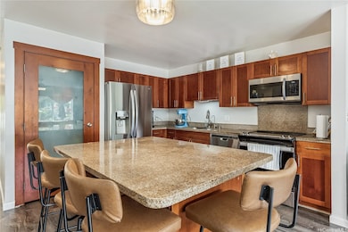 95-060 Waikalani Dr unit E301, Mililani, HI 96789 - photo 4