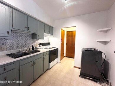 939 W 12th Ave unit 1, Anchorage, AK 99501 - photo 2