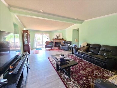 31 Trent Dr, Leicester, NC 28748 - photo 7