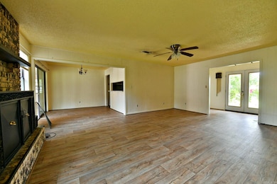 514 Proft Cir, Mena, AR 71953 - photo 7