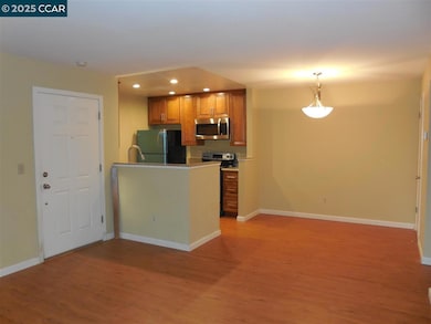 120 Reflections Dr unit 18, San Ramon, CA 94583 - photo 3