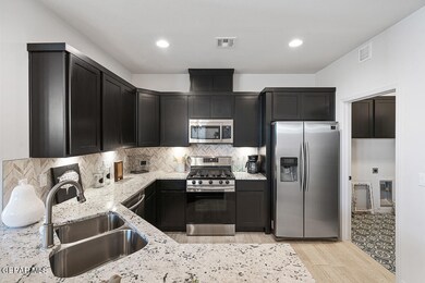 12801 Woolstone-6