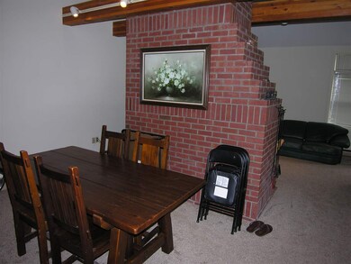 105 Fox Hollow Village unit B-1, Mendon, VT 05701 - photo 5