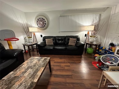 127 E Palisades Blvd unit G, Palisades Park, NJ 07650 - photo 6