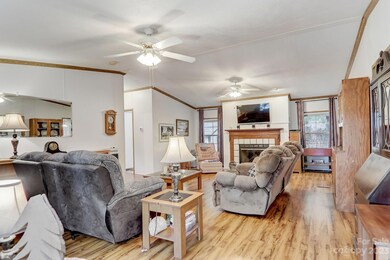 324 Sunrise Ridge Dr, Hendersonville, NC 28792 - photo 6