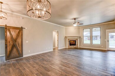 2523 NE 15th St, Moore, OK 73160 - photo 3