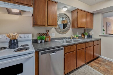 204 Lincoln Ave, College Station, TX 77840 - photo 7