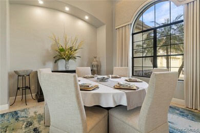 Formal Dining