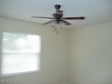 2396 Townsquare Dr, Jacksonville, FL 32216 - photo 7