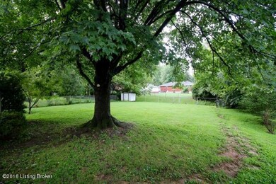 6010 Applegate Ln, Louisville, KY 40219 - photo 4