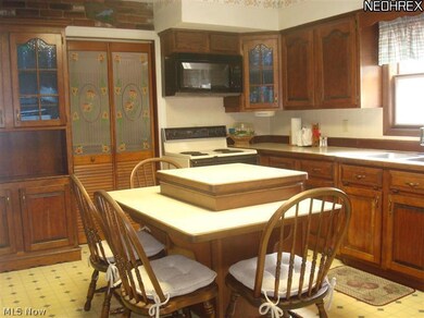 186 Lester Rd, New Franklin, OH 44319 - photo 3