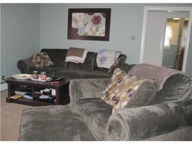 50 Uzzi Ave, Westerly, RI 02891 - photo 4