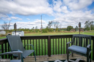 39 N Calais Dr, Reading, PA 19605 - photo 5