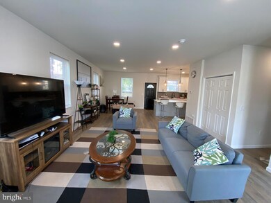 1026 Andrews Ave, Collingdale, PA 19023 - photo 3