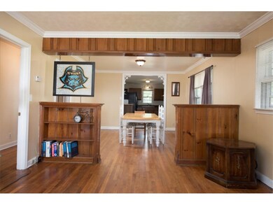 115 W Locust St, Johnson City, TN 37604 - photo 6