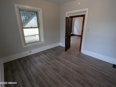 1st bedroom