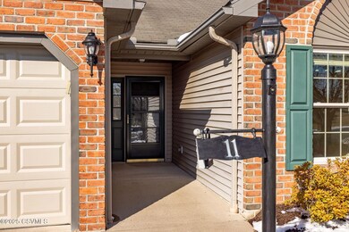 11 Sylvan Court4