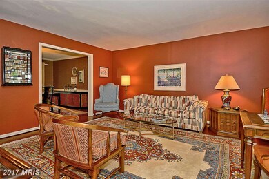 9217 Cranford Dr, Potomac, MD 20854 - photo 3