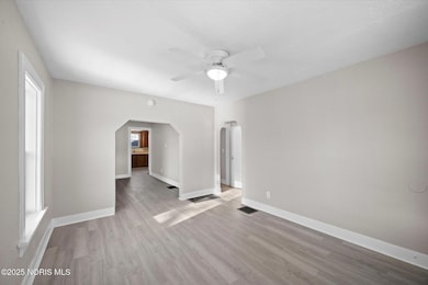 3907 Lagrange St, Toledo, OH 43612 - photo 6