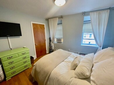 356 Hanover St unit 4, Boston, MA 02113 - photo 7