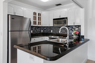 4201 S Ocean Blvd unit J4, Palm Beach, FL 33480 - photo 5