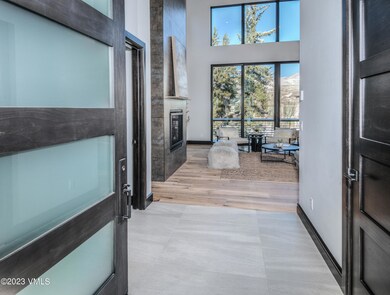 35423-Hwy-6-B-MLS_02