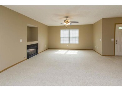 9323 Polaris Green Dr, Columbus, OH 43240 - photo 5