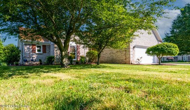 172 Jasper Ln, Mount Washington, KY 40047 - photo 6