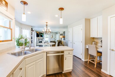 57167 Pine View Dr, South Bend, IN 46619 - photo 7