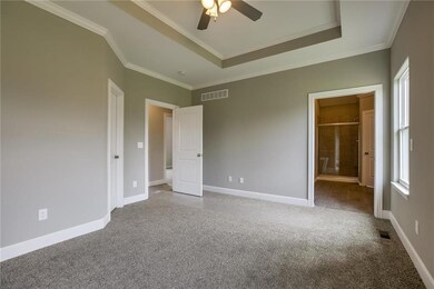 818 Cedar Ridge Dr, Raymore, MO 64083 - photo 7