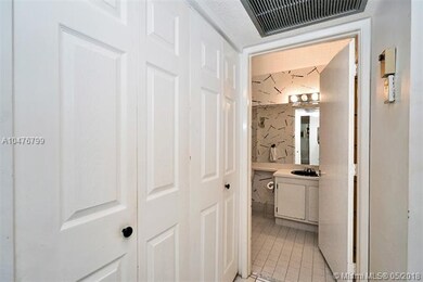 9111 Fairbanks Ln unit 5, Boca Raton, FL 33496 - photo 3