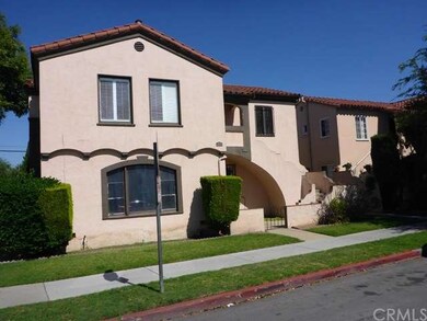 Duplex - Desirable Wrigley Area - Both units are L