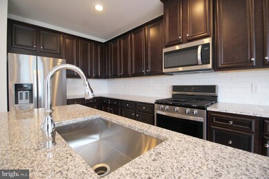 13336 Arrowbrook Centre Dr, Herndon, VA 20171 - photo 2