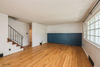6012 University Ave, Des Moines, IA 50311 - photo 2