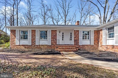 6204 Medora Rd, Linthicum Heights, MD 21090 - photo 2