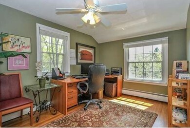 43 Fisher St, Needham, MA 02492 - photo 6