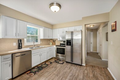 46 James St, Rockford, MI 49341 - photo 3