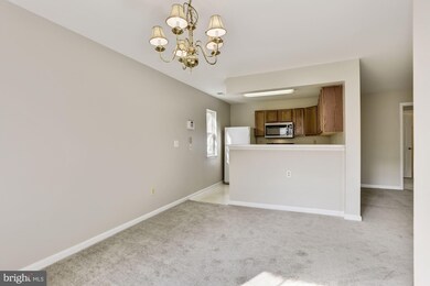 9121 Gracious End Ct, Columbia, MD 21046 - photo 7