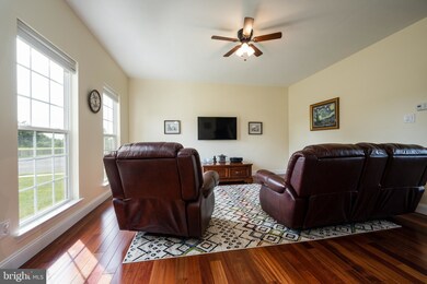 25 Braden Ct, Perkasie, PA 18944 - photo 4