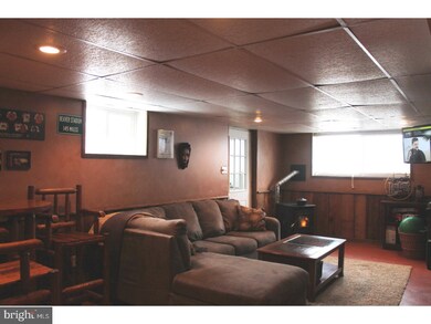 626 N Warren St, Orwigsburg, PA 17961 - photo 6