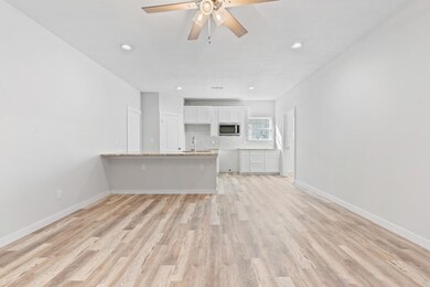 219 Peacock St, Cleburne, TX 76031 - photo 6