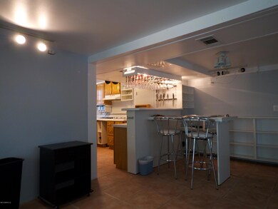 3914 Herschel St unit 3, Jacksonville, FL 32205 - photo 2