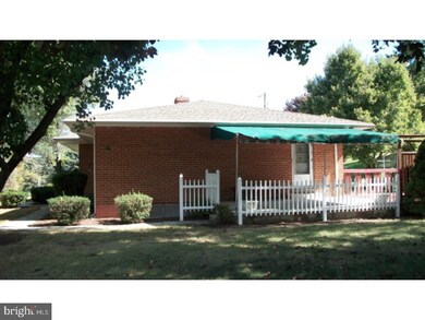 960 S Liberty St, Orwigsburg, PA 17961 - photo 5