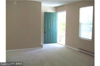 119 S Laurel Ave, Berkeley Springs, WV 25411 - photo 6